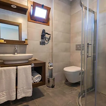 West House Exclusive Hotel